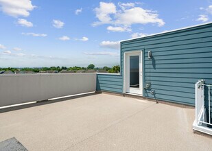 1569 W Neon Way in West Valley City, UT - Building Photo - Building Photo