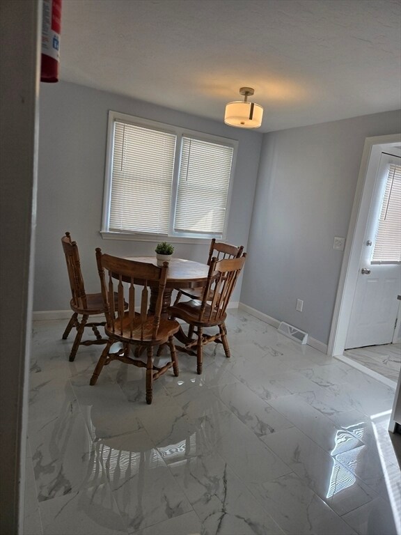 239 Hillberg Ave in Brockton, MA - Building Photo - Building Photo