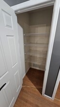 10991 Oak Grv Cir in Woodbury, MN - Building Photo - Building Photo