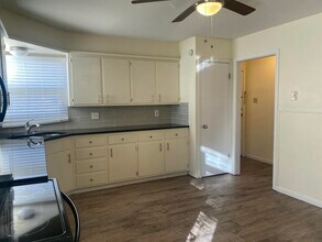 4319 40th St in Lubbock, TX - Building Photo - Building Photo