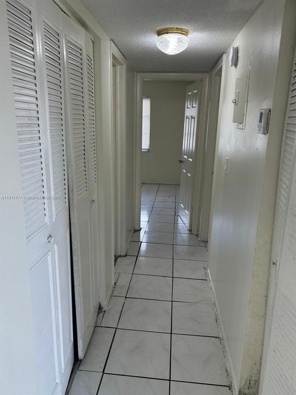 4780 NW 24th Ct in Lauderdale Lakes, FL - Building Photo - Building Photo