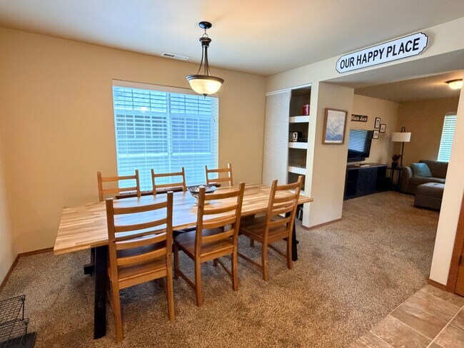 2141 Roper Ln in Wenatchee, WA - Building Photo - Building Photo