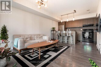 110-1110 Charles St E in Toronto, ON - Building Photo - Building Photo