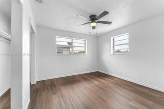 3750 SW 59th Ave in Davie, FL - Building Photo - Building Photo