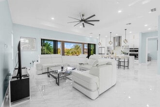 3611 Gulfstream Pkwy in Cape Coral, FL - Building Photo - Building Photo