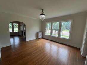 845 University St in Memphis, TN - Building Photo - Building Photo