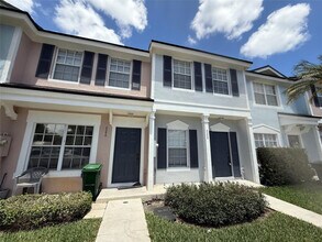 5295 Jamboree Pl in Margate, FL - Building Photo - Building Photo