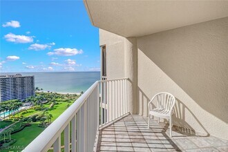 4041 Gulf Shore Blvd N in Naples, FL - Building Photo - Building Photo
