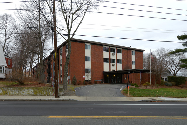 Hamilton House Apartments in North Providence, RI - Building Photo - Building Photo