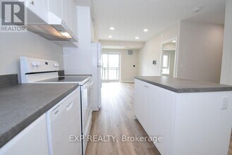 50 Herrick Ave in St Catharines, ON - Building Photo - Building Photo