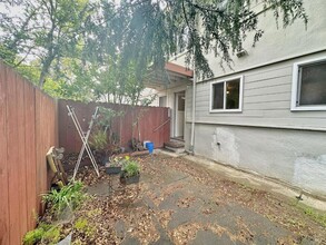 100 Reed Blvd, Unit 1 in Mill Valley, CA - Building Photo - Building Photo