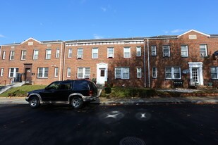 441 Manor Pl NW in Washington, DC - Building Photo