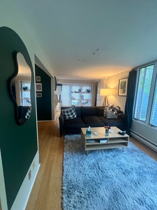 56 Oliver St, Unit 2