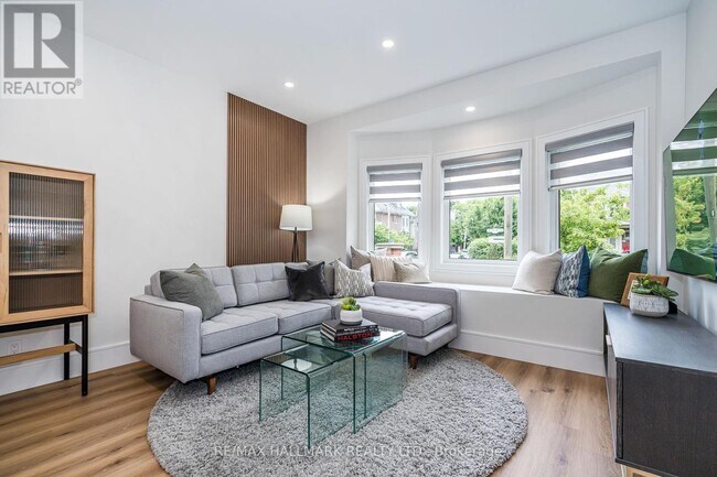 202-202 Rusholme Rd