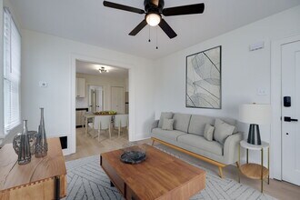 1737 Lincoln Ave, Unit Unit #3 in Cincinnati, OH - Building Photo - Building Photo