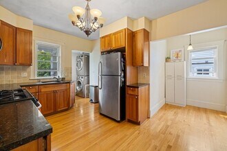 29 Worcester St in Belmont, MA - Building Photo - Building Photo