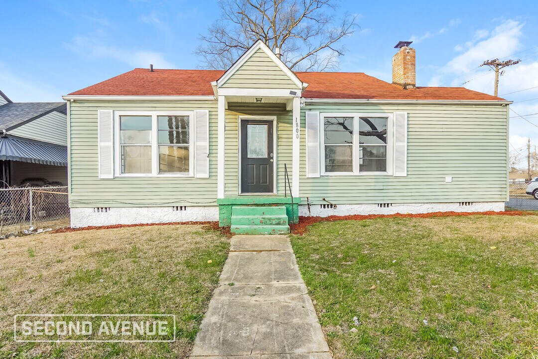 1800 Woodland Ave SW in Birmingham, AL - Building Photo