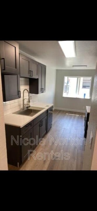 3153 Smith Ln in Fortuna, CA - Building Photo