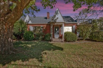 223 Cumberland Dr in Lebanon, TN - Building Photo - Building Photo