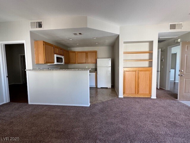 9470 Peace Way in Las Vegas, NV - Building Photo