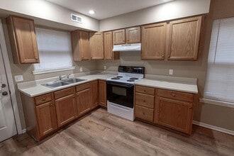 1530 Florence Dr in Fulton, MO - Building Photo - Building Photo