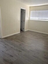 4904 Summerwood Cir in Sacramento, CA - Building Photo - Building Photo