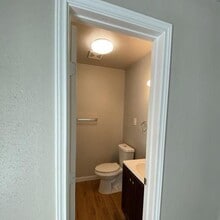1020 N Main St in Baytown, TX - Building Photo - Building Photo