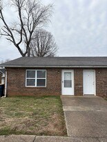 1301 Kenilwood Way in Bowling Green, KY - Building Photo