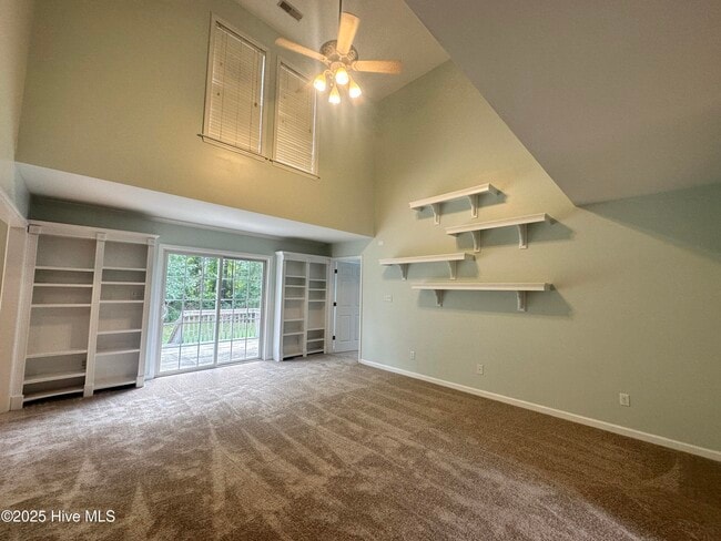 212 Riverbend Rd in Jacksonville, NC - Building Photo - Building Photo