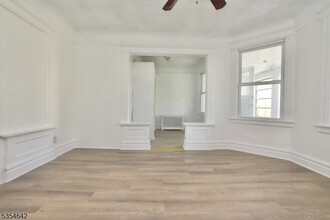 26 Treacy Ave in Newark, NJ - Building Photo - Building Photo