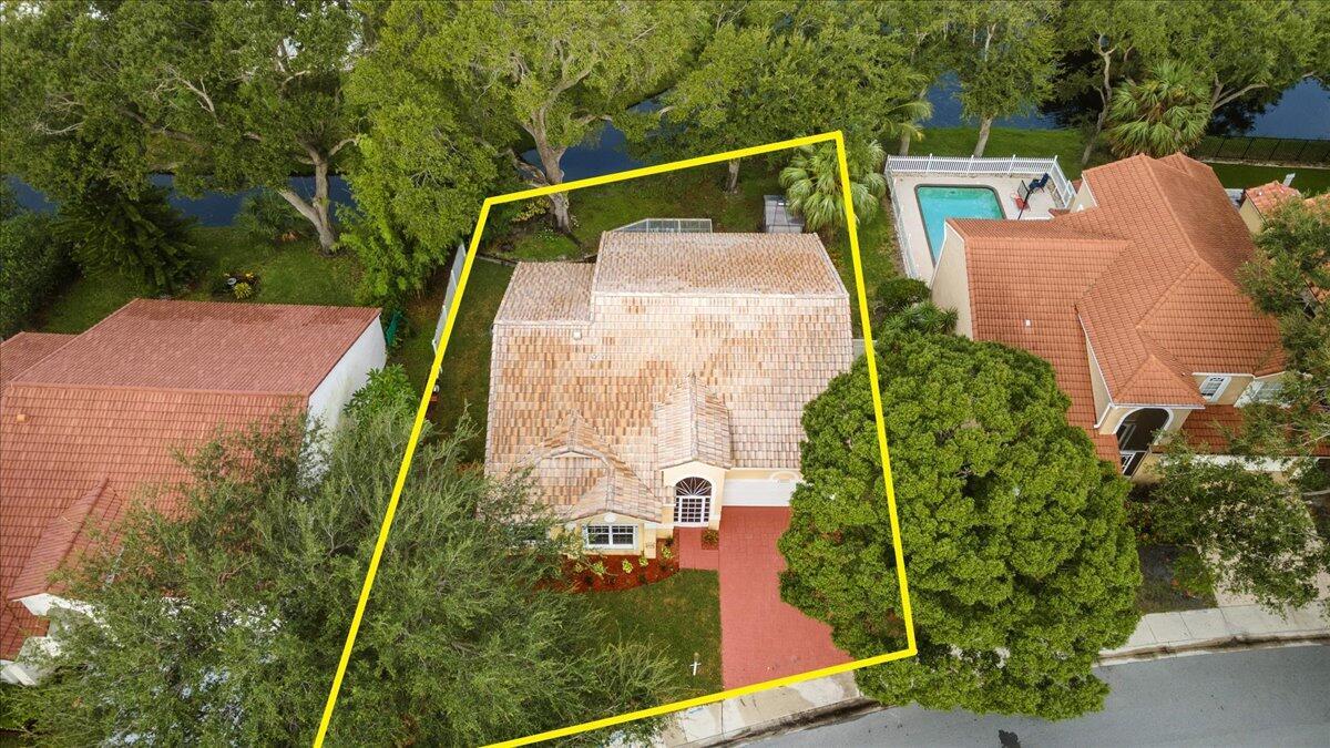 1033 Siena Oaks Cir W in Palm Beach Gardens, FL - Building Photo