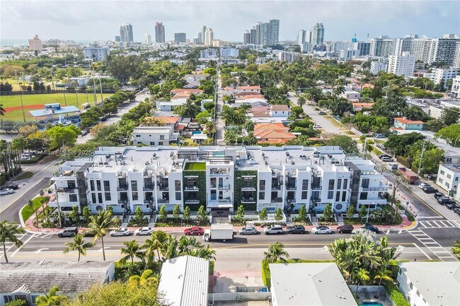 property at 1030 15th St