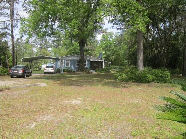 1112 Dean Forest Rd in Savannah, GA - Building Photo - Building Photo