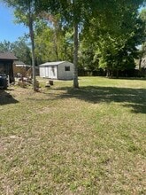 8049 Simmons St in Brooksville, FL - Building Photo - Building Photo