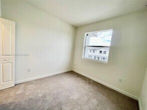 1141 SE 2nd St in Florida City, FL - Building Photo - Building Photo