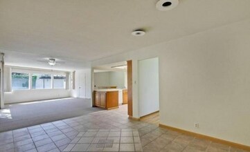 1116 Forest Ave in Palo Alto, CA - Building Photo - Building Photo