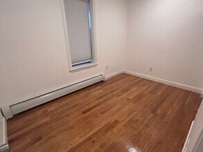 63 Middle St, Unit 3 in Boston, MA - Building Photo - Building Photo