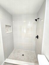 5347 Emerald Isle Dr in Orlando, FL - Building Photo - Building Photo