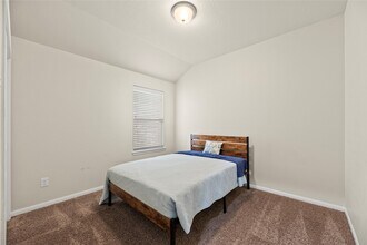 8147 Aleppo Pine Ln in Cypress, TX - Foto de edificio - Building Photo