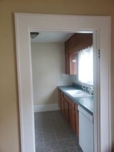 907 E Holston Ave in Johnson City, TN - Building Photo - Building Photo