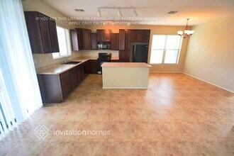 4406 W Hasan Dr in Phoenix, AZ - Building Photo - Building Photo