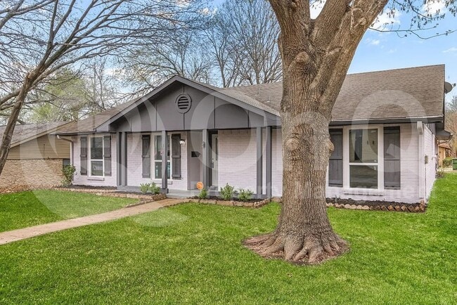 306 Wildbriar Dr in Garland, TX - Building Photo - Building Photo