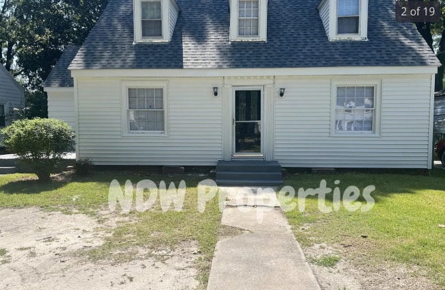 property at 1111 Sycamore St