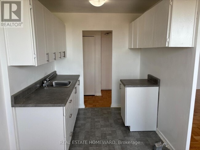 property at 1765 Lawrence Ave E