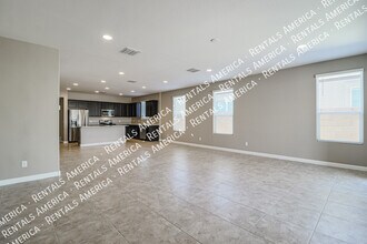 8482 W Sonoma Way in Florence, AZ - Foto de edificio - Building Photo