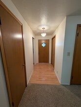 675 University Dr in Pocatello, ID - Building Photo - Building Photo