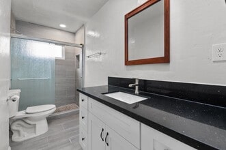 6233 Hobart St in San Diego, CA - Building Photo - Building Photo