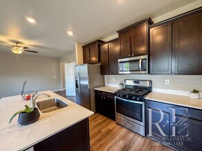 4414 Sand Dollar Dr in Bremerton, WA - Building Photo - Building Photo