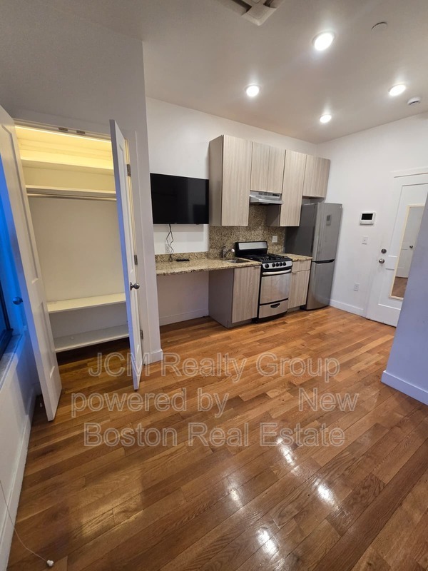 property at 21 5th St