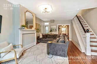 2239 Reed St in Philadelphia, PA - Building Photo - Building Photo